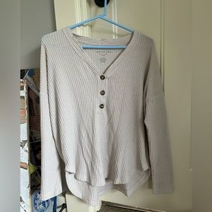 American Eagle women’s size small plush sweater.